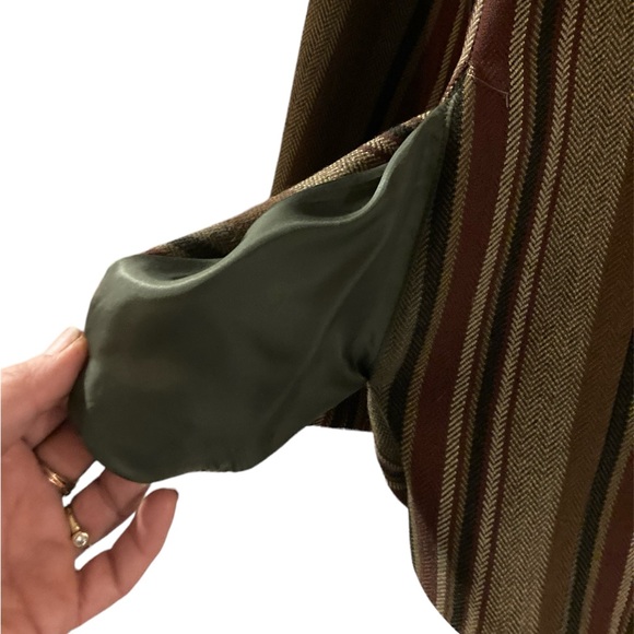 Vintage Saks Fifth Avenue Pinstripe Blazer - Picture 6 of 6